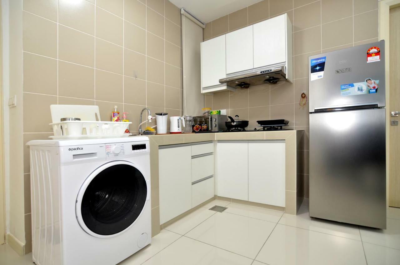 Happy Homestay@Icon City Petaling Jaya Sunway Subang Zewnętrze zdjęcie