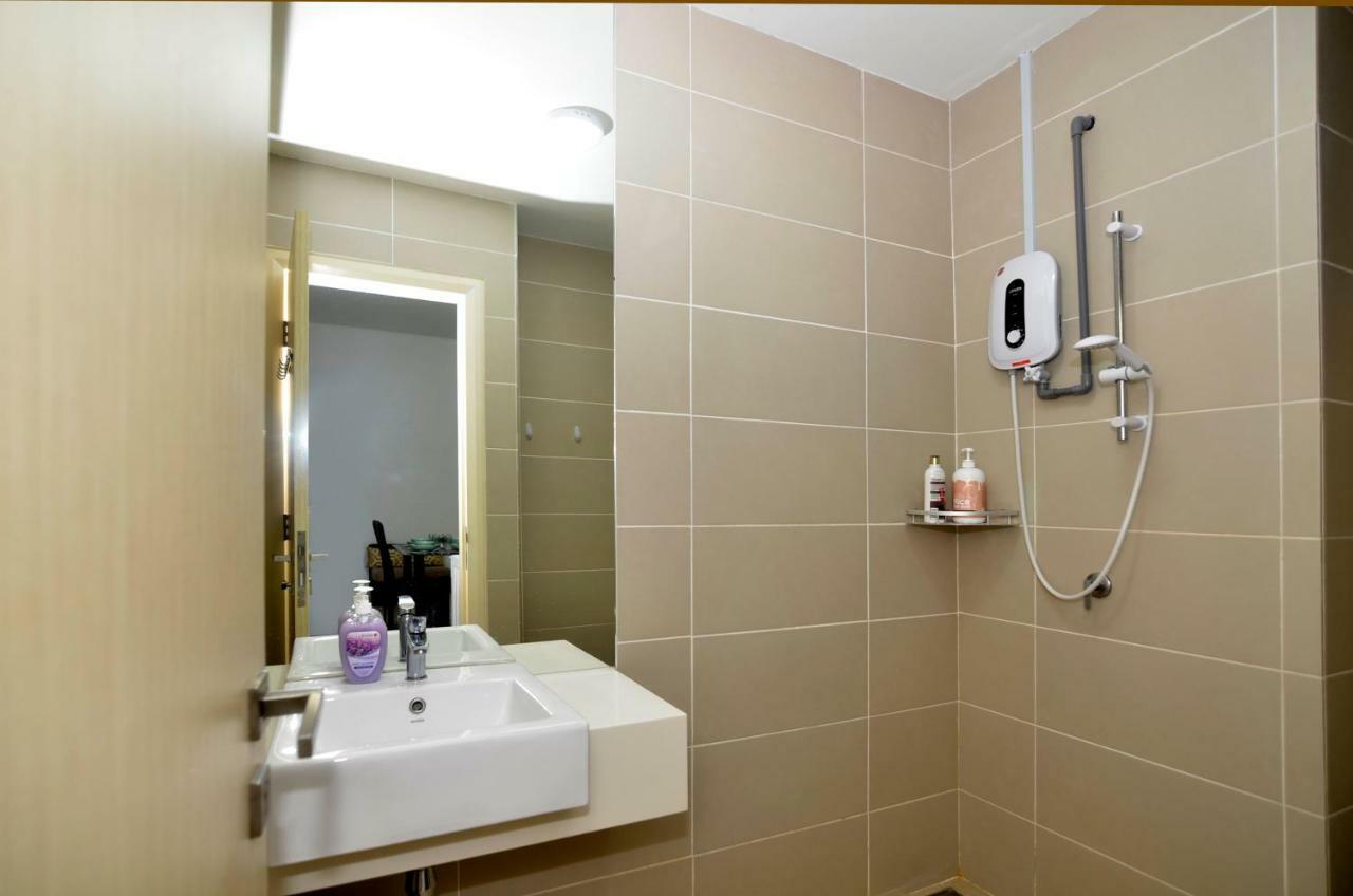 Happy Homestay@Icon City Petaling Jaya Sunway Subang Zewnętrze zdjęcie