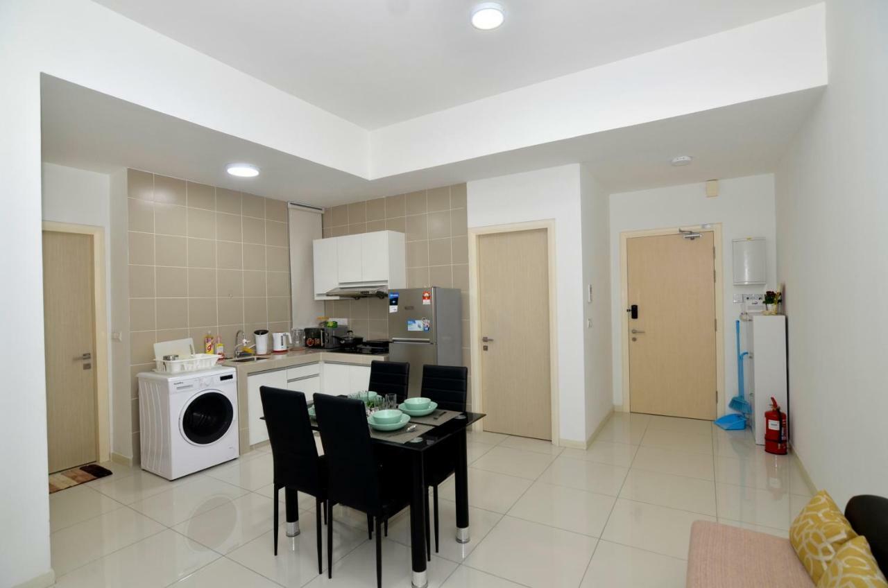 Happy Homestay@Icon City Petaling Jaya Sunway Subang Zewnętrze zdjęcie